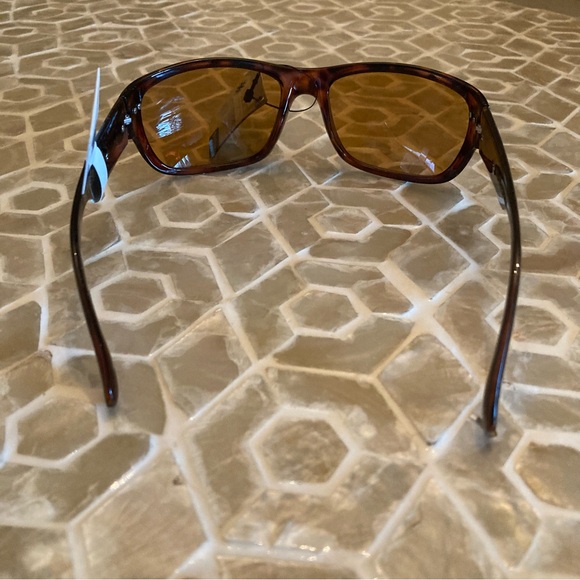 NEW! Sundog Eyewear Delta-Mela-Lens sunglasses in ‘tortoise brown’ - Picture 3 of 7